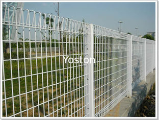 Trung Quốc Arc Garden Wire Mesh hàng rào Panels tròn / Square bài cuốn đầu dễ dàng lắp ráp nhà cung cấp